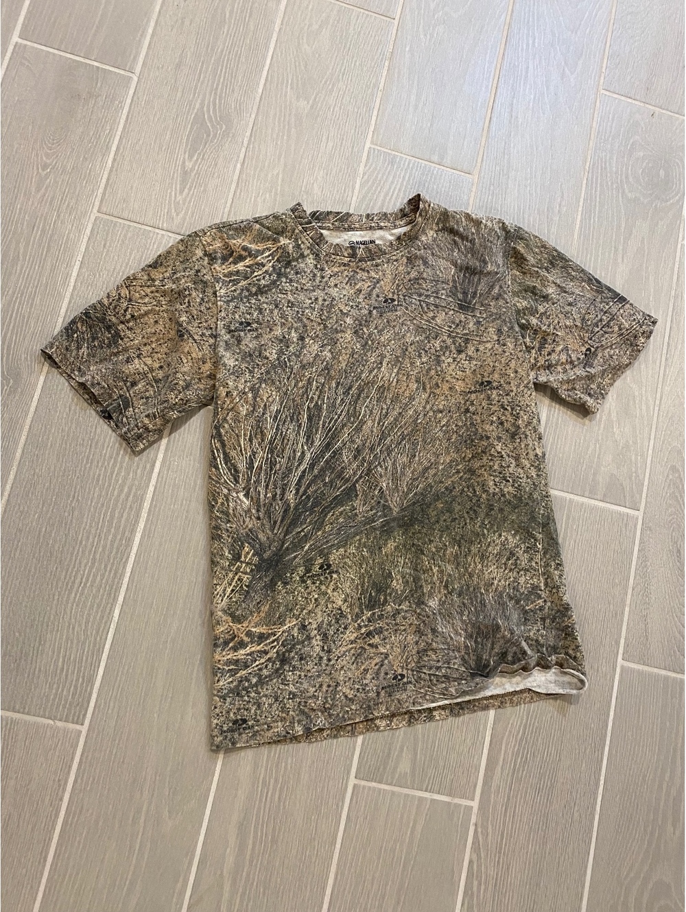 Magellan Outdoors Men's Medium Camouflage Hunting T-Shirt